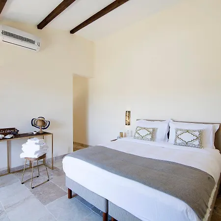 Maison De Lunel Country house