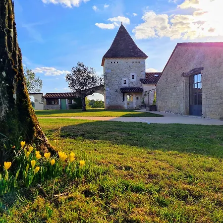 Maison De Lunel Country house *